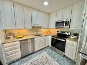 Condo 548