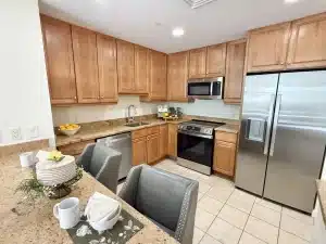 Kitchen in condo 310